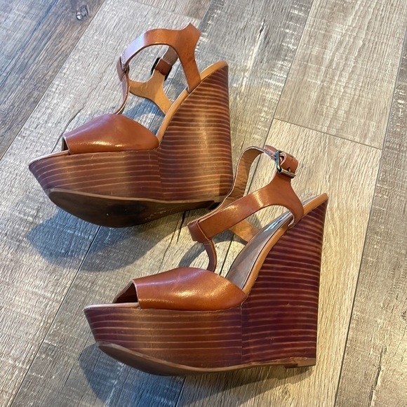 Steve Madden brown leather T strap open toe wood platform sandals size 10 - Picture 3 of 10